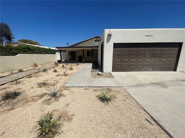 53800 Avenida Montezuma, La Quinta, CA 92253