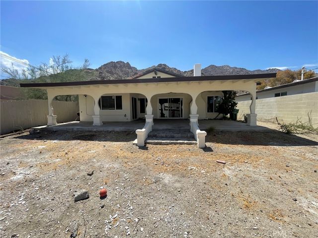 53800 Avenida Montezuma, La Quinta, CA 92253