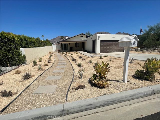 53800 Avenida Montezuma, La Quinta, CA 92253