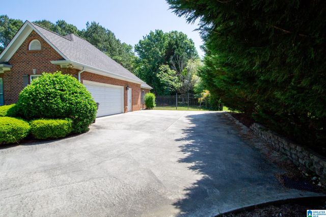 1084 SADDLE CREEK PARKWAY, Birmingham, AL 35242