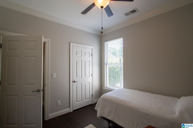 1084 SADDLE CREEK PARKWAY, Birmingham, AL 35242