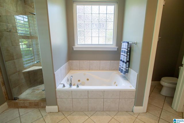 1084 SADDLE CREEK PARKWAY, Birmingham, AL 35242