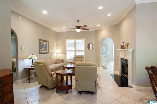 1084 SADDLE CREEK PARKWAY, Birmingham, AL 35242