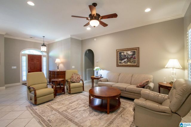 1084 SADDLE CREEK PARKWAY, Birmingham, AL 35242