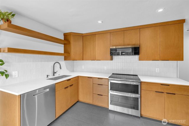 9101 tacoma Avenue S, Tacoma, WA 98444