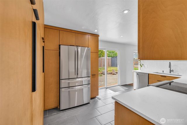 9101 tacoma Avenue S, Tacoma, WA 98444