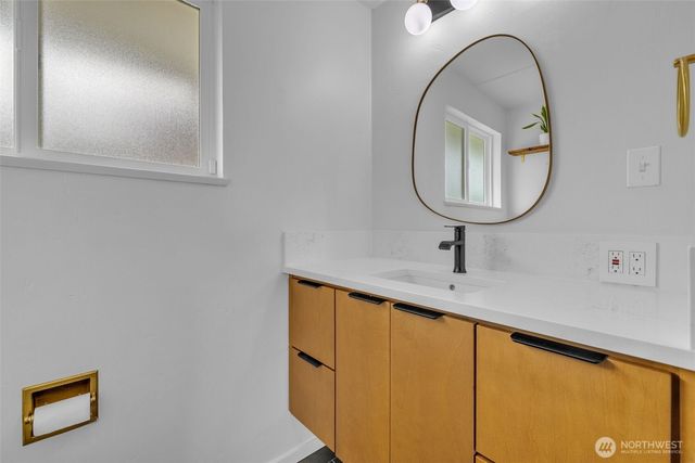9101 tacoma Avenue S, Tacoma, WA 98444