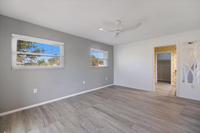 3568 ROSLYN ROAD, Venice, FL 34293