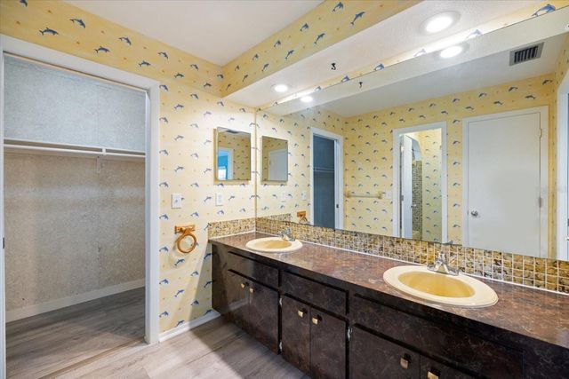 3568 ROSLYN ROAD, Venice, FL 34293