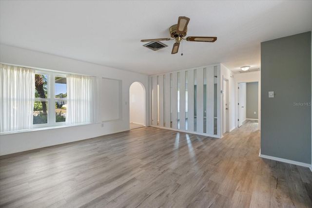 3568 ROSLYN ROAD, Venice, FL 34293