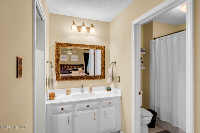 109 Palm Avenue, Pass Christian, MS 39571