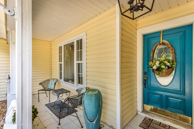 109 Palm Avenue, Pass Christian, MS 39571