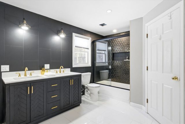 10 Olde Road, Merrimack, NH 03054