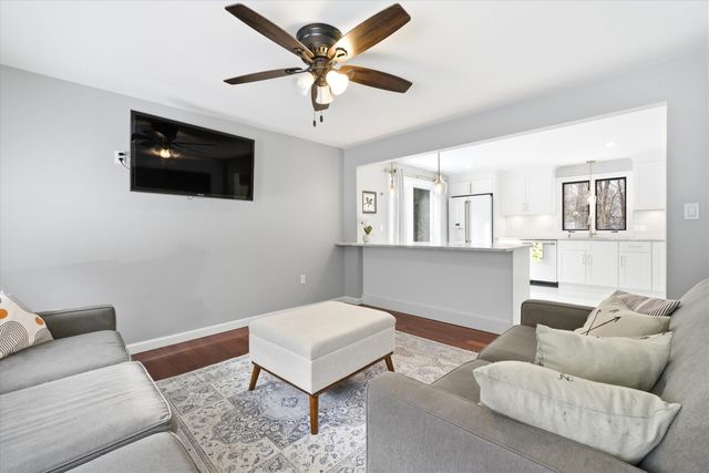 10 Olde Road, Merrimack, NH 03054