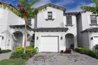 20441 NW 4th Ct, Miami Gardens, FL 33169
