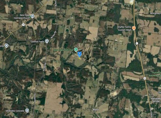 40 Pleasant Garden Rd, Summertown, TN 38483