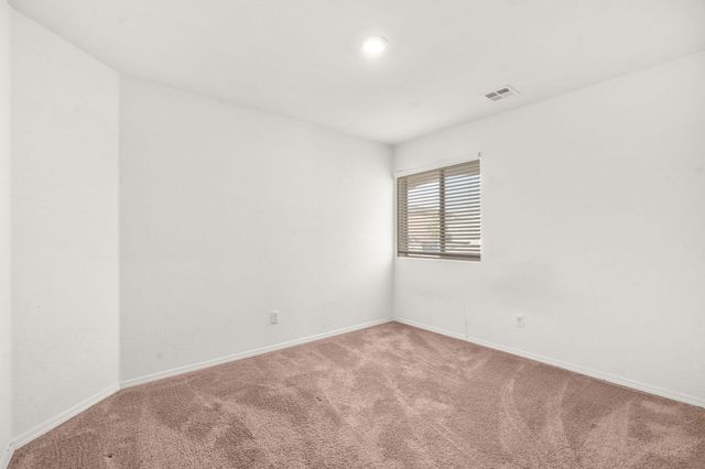 480 Chafey Drive SW, Los Lunas, NM 87031