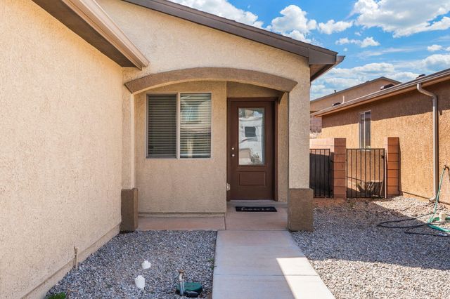 480 Chafey Drive SW, Los Lunas, NM 87031