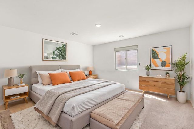 480 Chafey Drive SW, Los Lunas, NM 87031