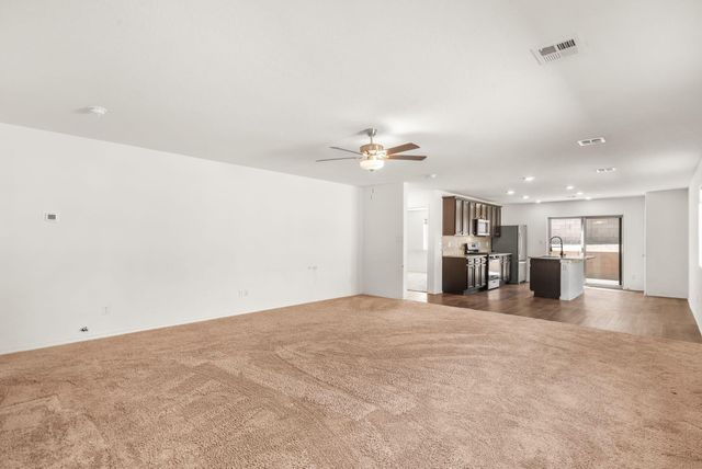 480 Chafey Drive SW, Los Lunas, NM 87031