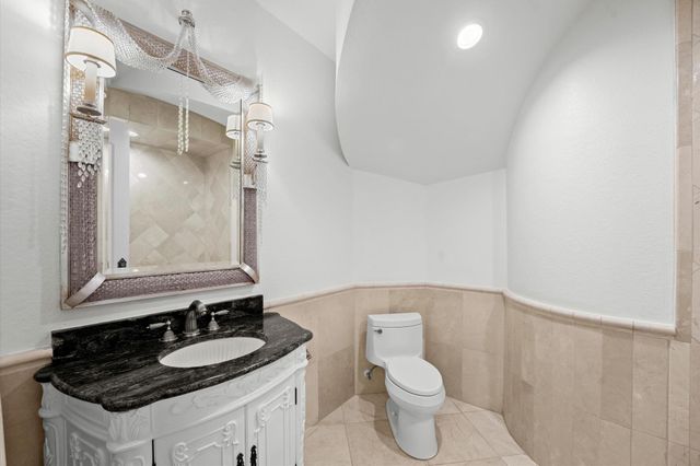 3515 St Tropez Way, Houston, TX 77082