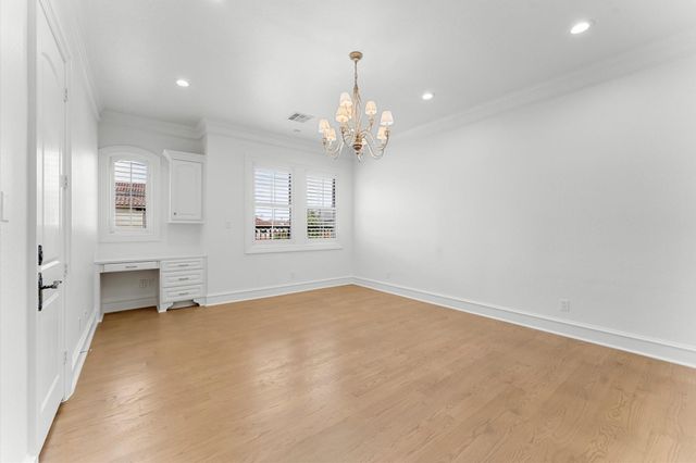 3515 St Tropez Way, Houston, TX 77082