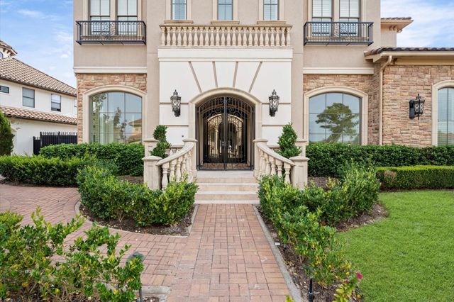 3515 St Tropez Way, Houston, TX 77082