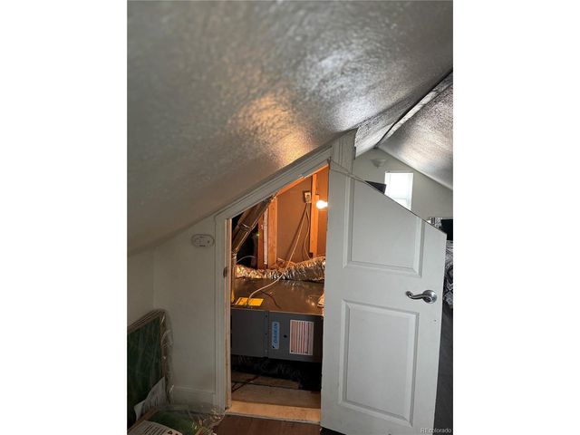 3154 W Longfellow Pl, Denver, CO 80221