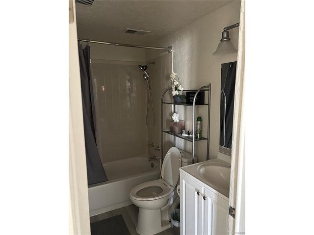 3154 W Longfellow Pl, Denver, CO 80221