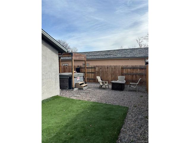 3154 W Longfellow Pl, Denver, CO 80221