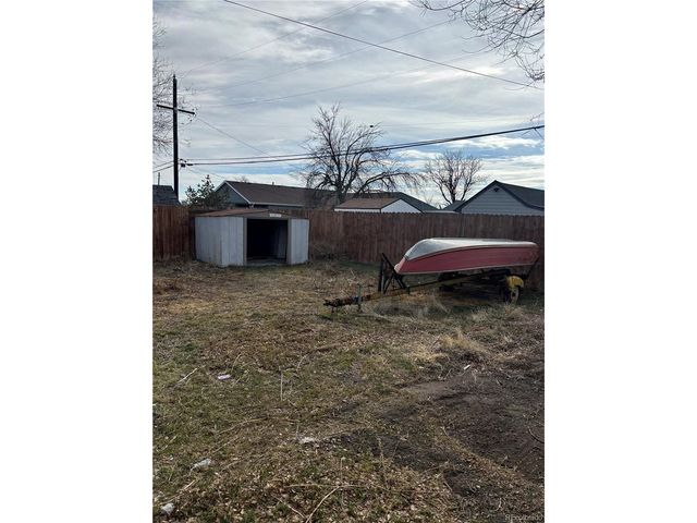 3154 W Longfellow Pl, Denver, CO 80221