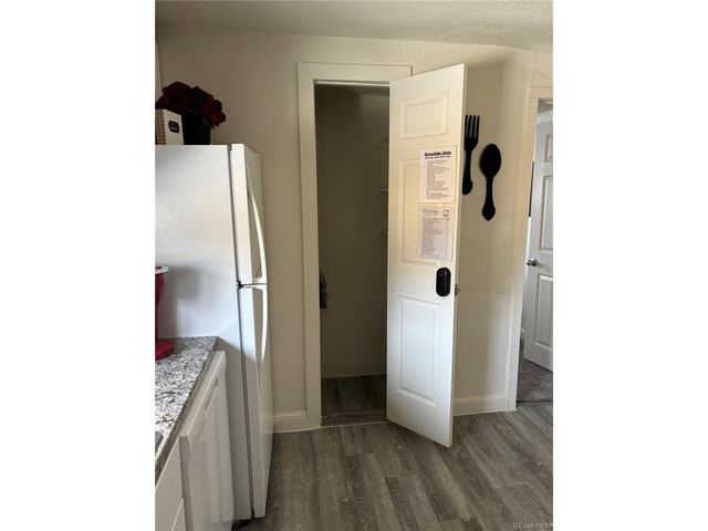 3154 W Longfellow Pl, Denver, CO 80221