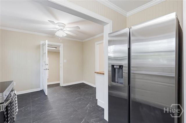 2008 New Mexico Street, Savannah, GA 31404