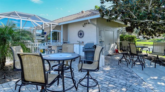 9610 CLUB SOUTH CIRCLE 4302, Sarasota, FL 34238