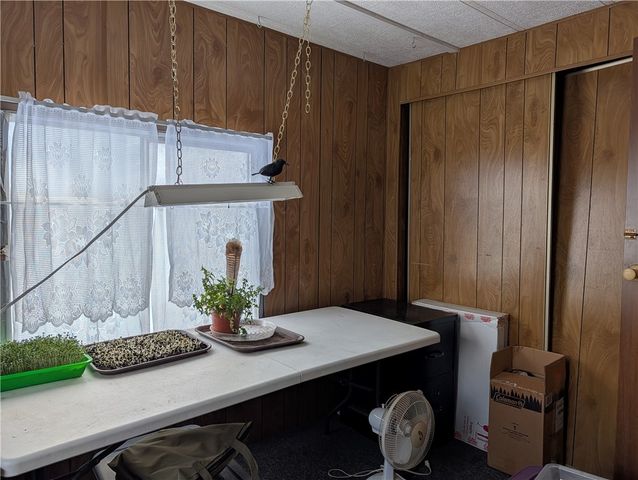 35 Diamond Hill Road, Glocester, RI 02814