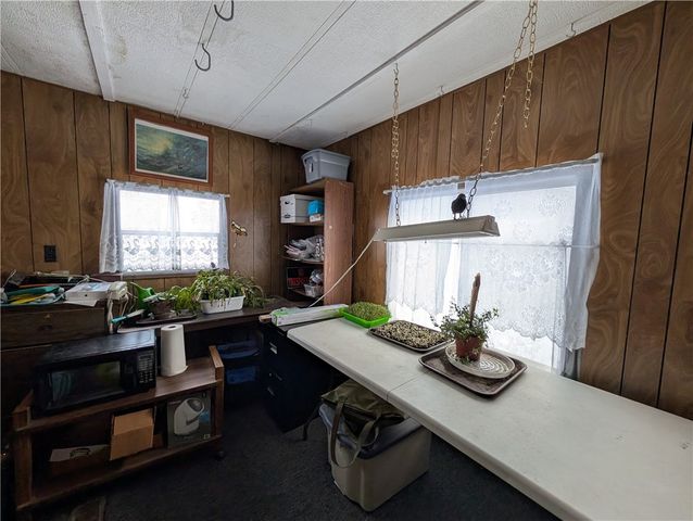 35 Diamond Hill Road, Glocester, RI 02814