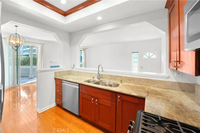 7532 Seaspring 104, Huntington Beach, CA 92648