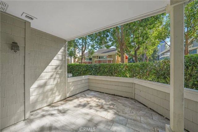 7532 Seaspring 104, Huntington Beach, CA 92648