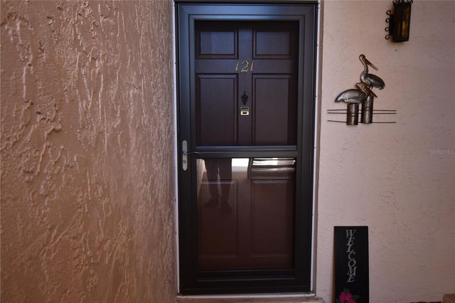 121 FERNWOOD CIRCLE 121, Seminole, FL 33777