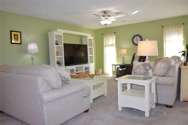 121 FERNWOOD CIRCLE 121, Seminole, FL 33777