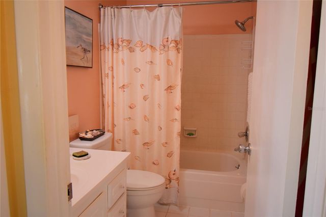 121 FERNWOOD CIRCLE 121, Seminole, FL 33777