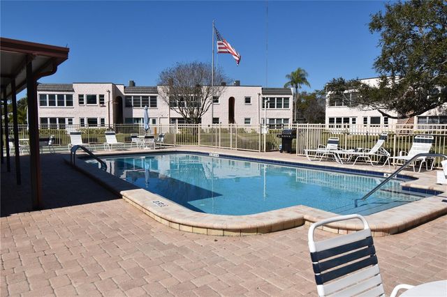 121 FERNWOOD CIRCLE 121, Seminole, FL 33777