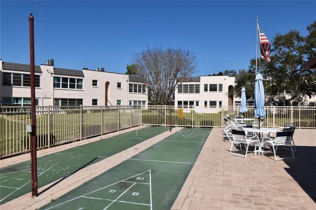 121 FERNWOOD CIRCLE 121, Seminole, FL 33777