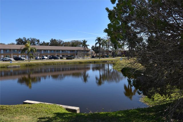 121 FERNWOOD CIRCLE 121, Seminole, FL 33777