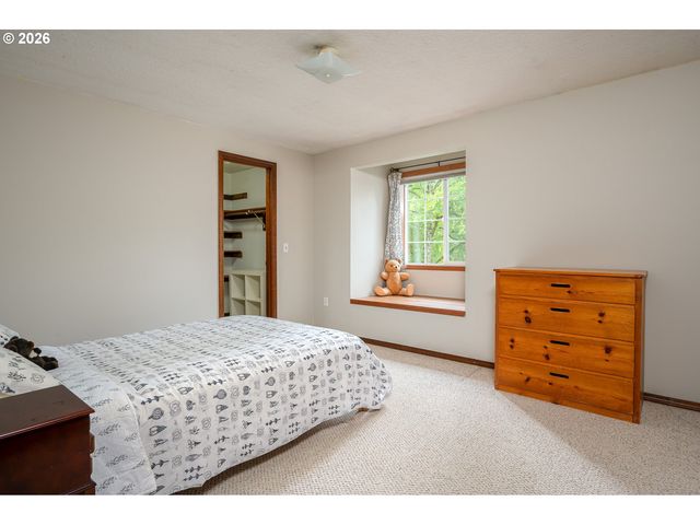 10170 Sw SILETZ Dr, Tualatin, OR 97062