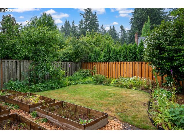 10170 Sw SILETZ Dr, Tualatin, OR 97062