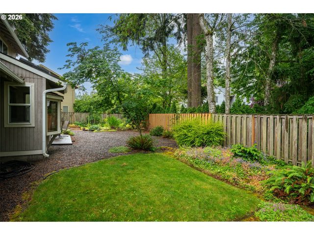 10170 Sw SILETZ Dr, Tualatin, OR 97062