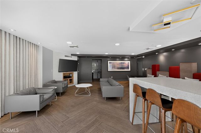 1240 India Street 716, San Diego, CA 92101