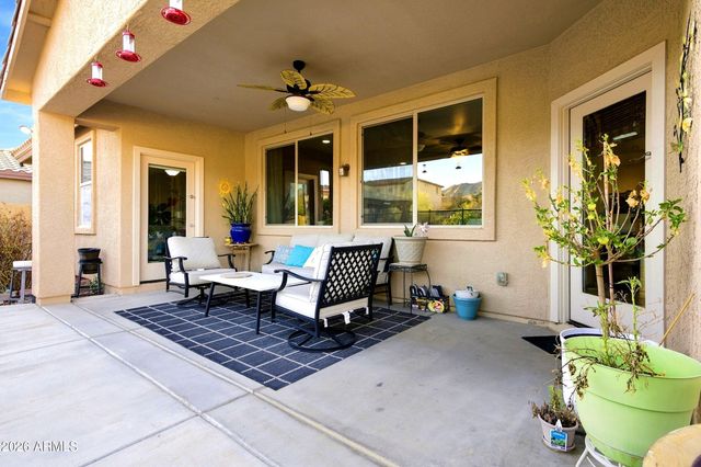 2429 W HAYDUK Road, Phoenix, AZ 85041