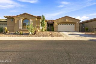2429 W HAYDUK Road, Phoenix, AZ 85041